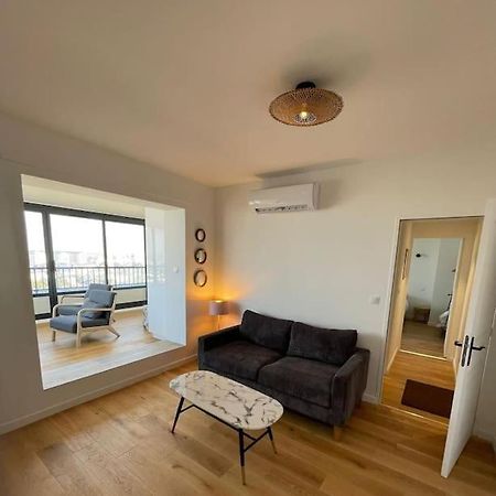 Penthouse / 2 Bedrooms In City Center Of אנז'ה מראה חיצוני תמונה