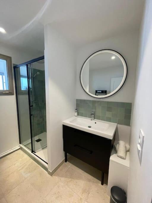 Penthouse / 2 Bedrooms In City Center Of אנז'ה מראה חיצוני תמונה